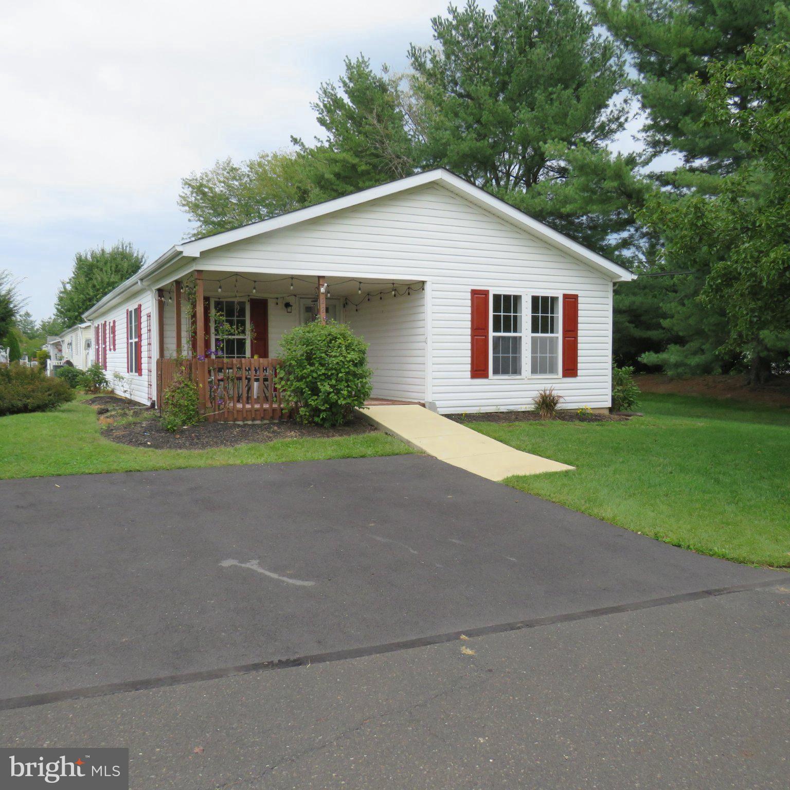 22 WISTERIA COURT