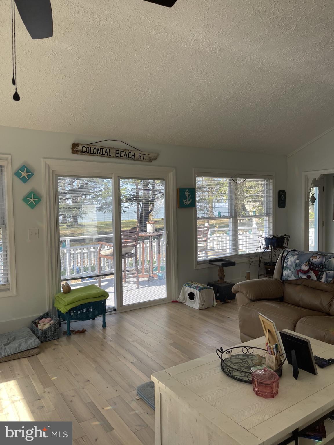 BLUFF POINT - Residential