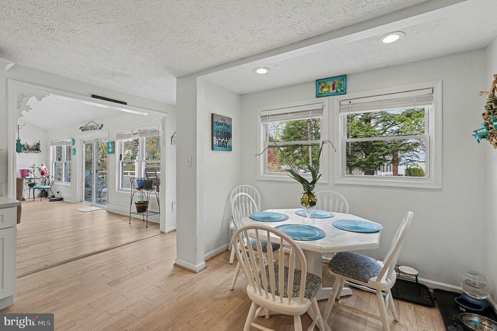 BLUFF POINT - Residential