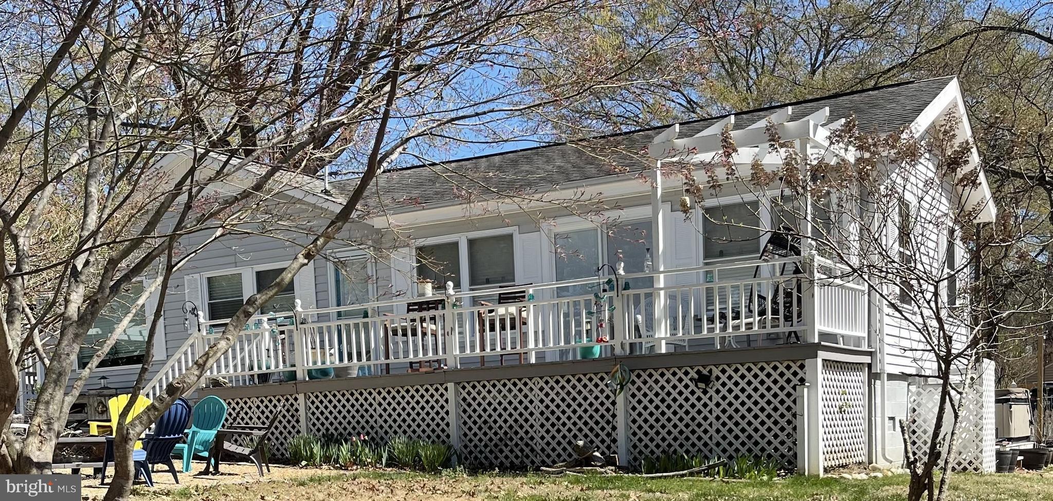 BLUFF POINT - Residential