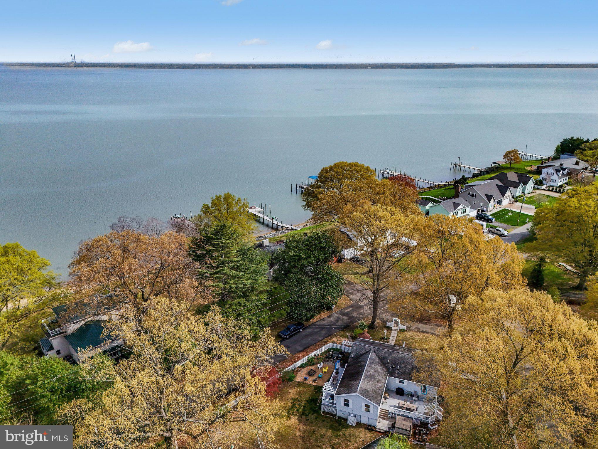 BLUFF POINT - Residential