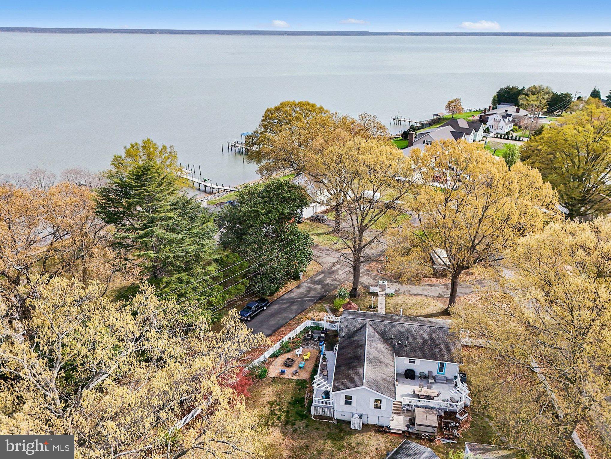 BLUFF POINT - Residential