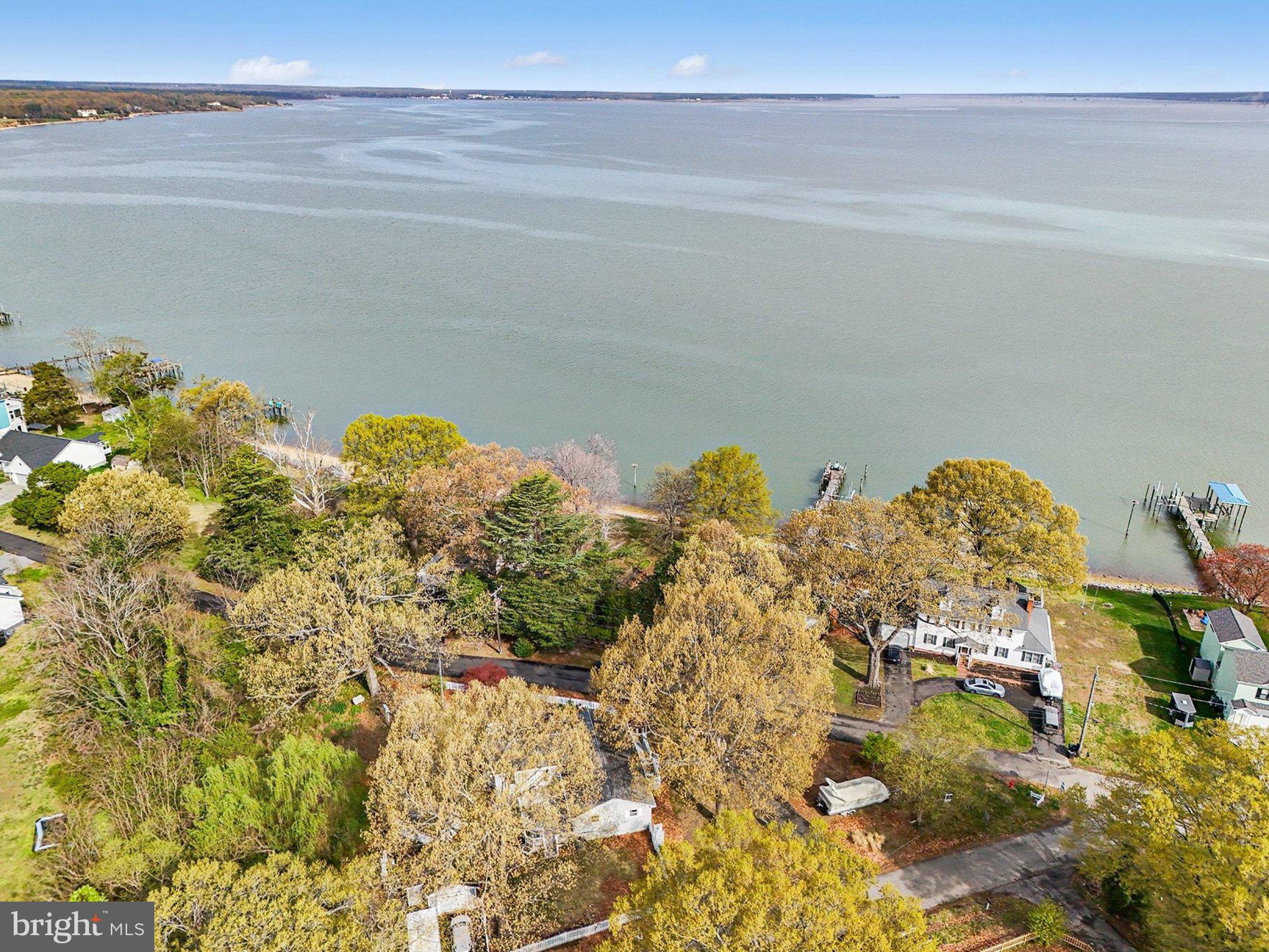 BLUFF POINT - Residential