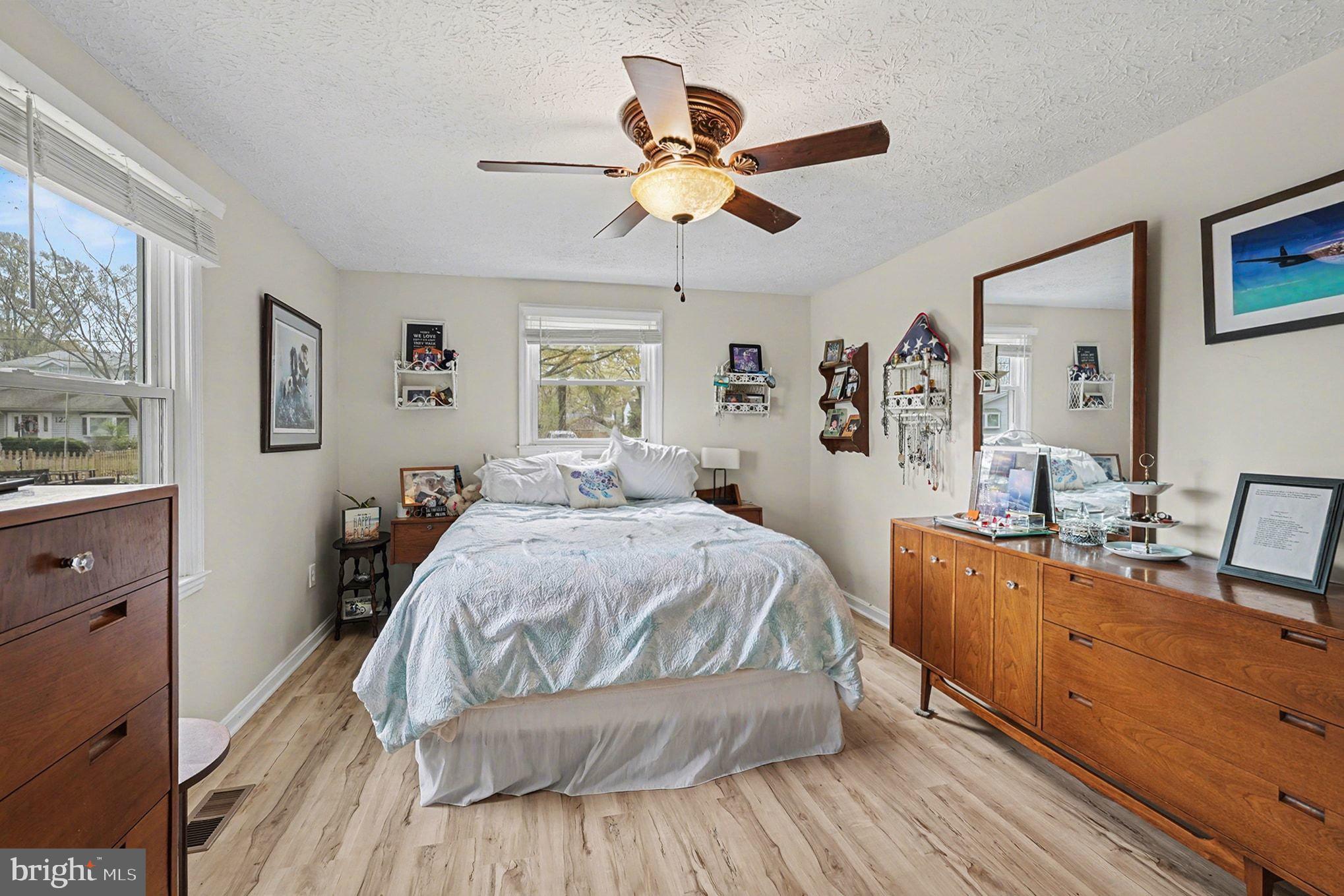 BLUFF POINT - Residential