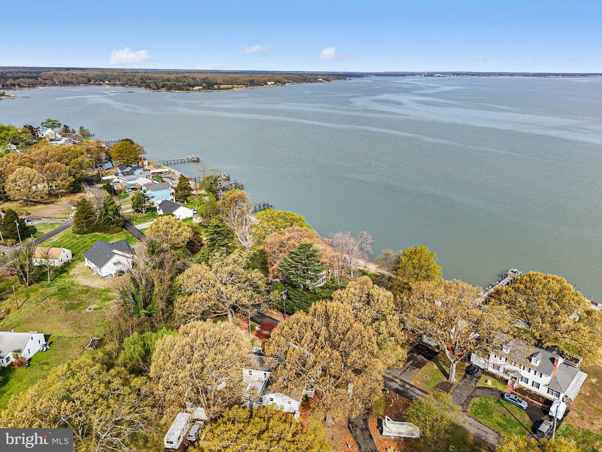 BLUFF POINT - Residential