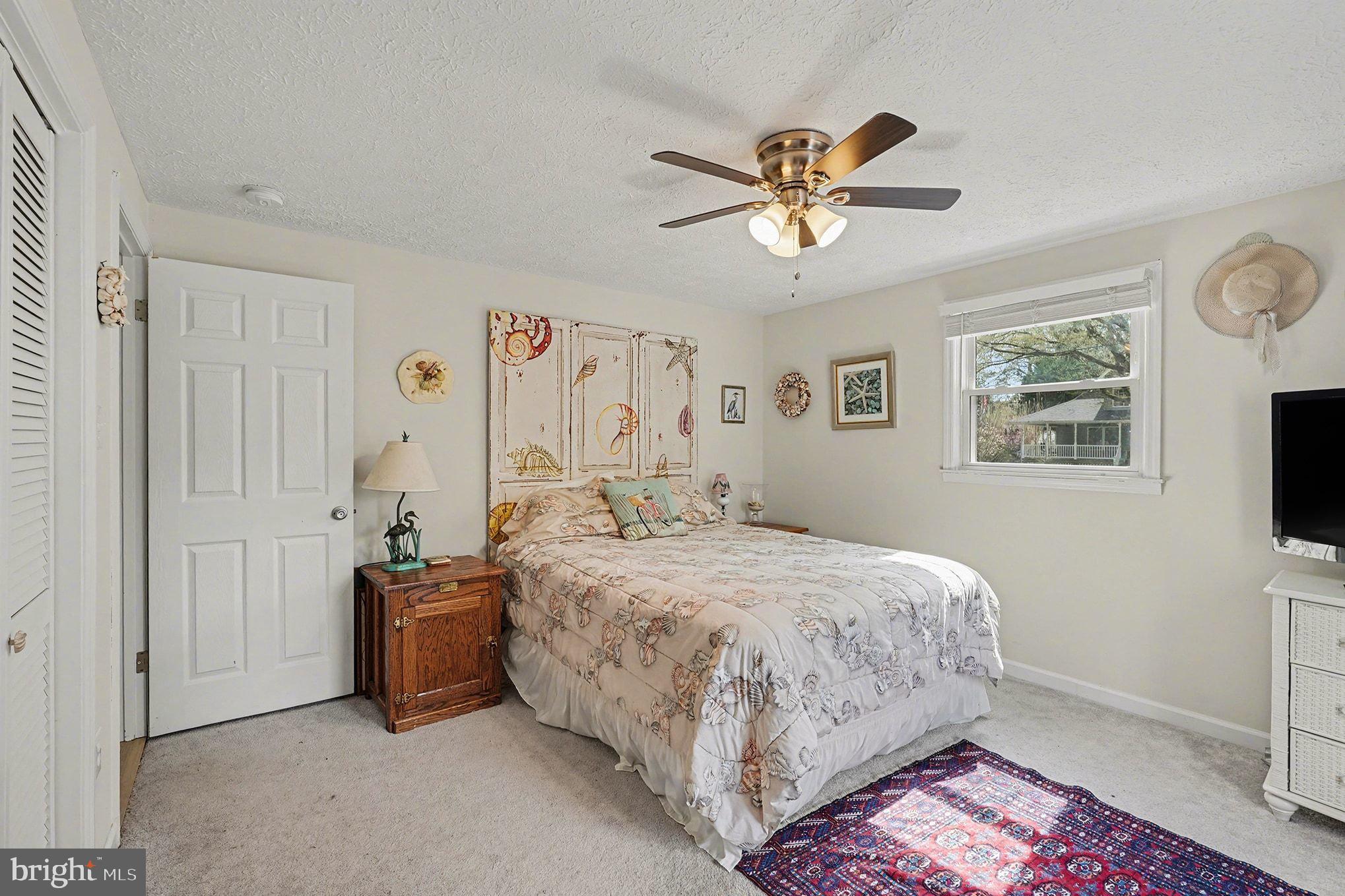 BLUFF POINT - Residential