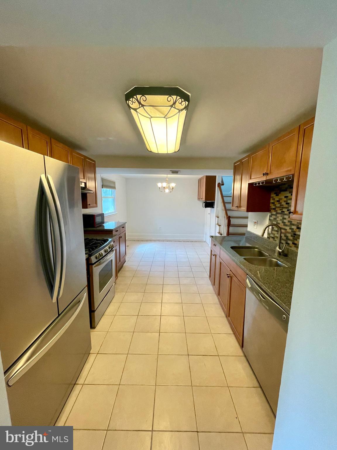 WOODBRIDGE - Residential Lease