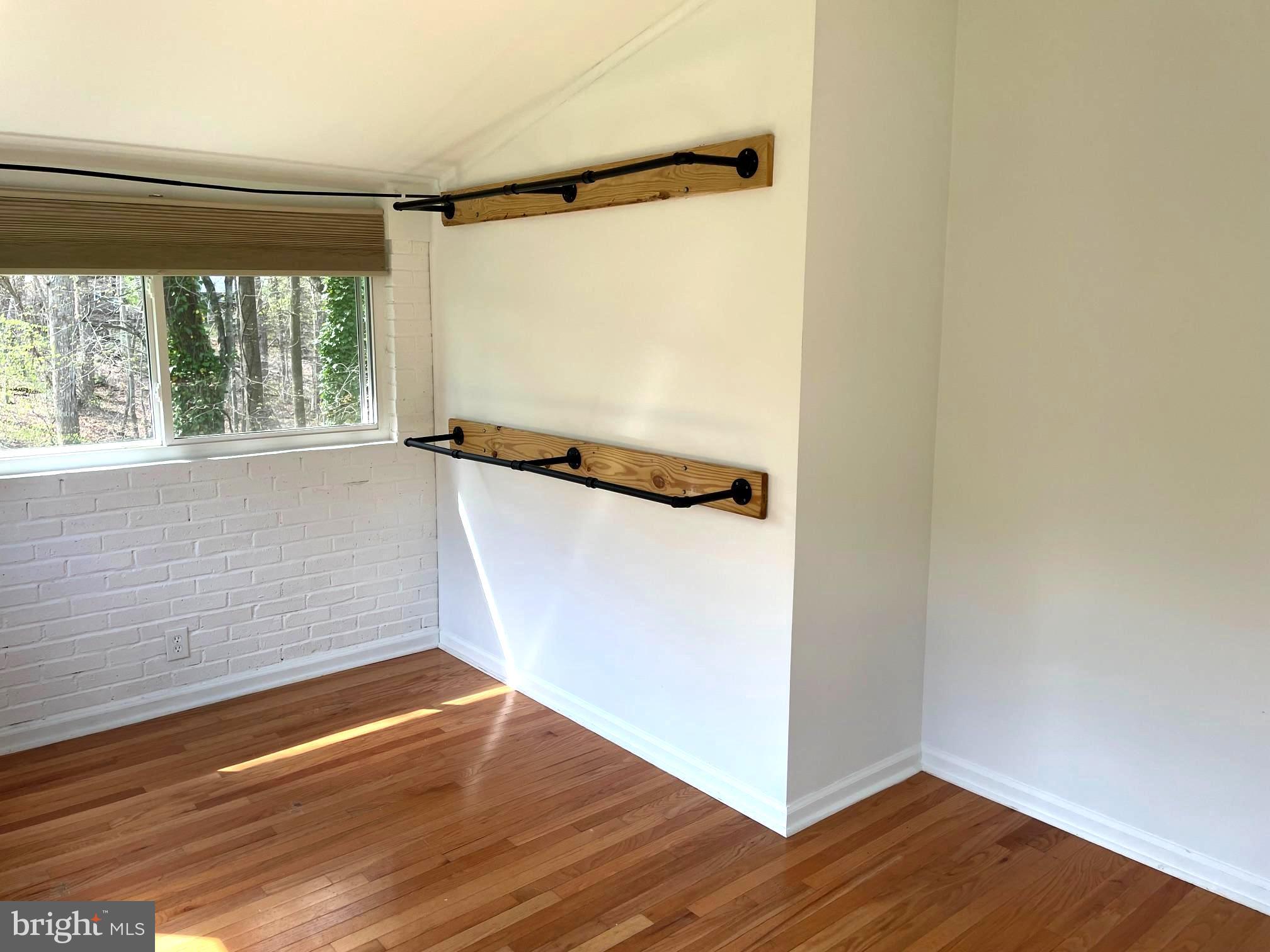 WOODBRIDGE - Residential Lease