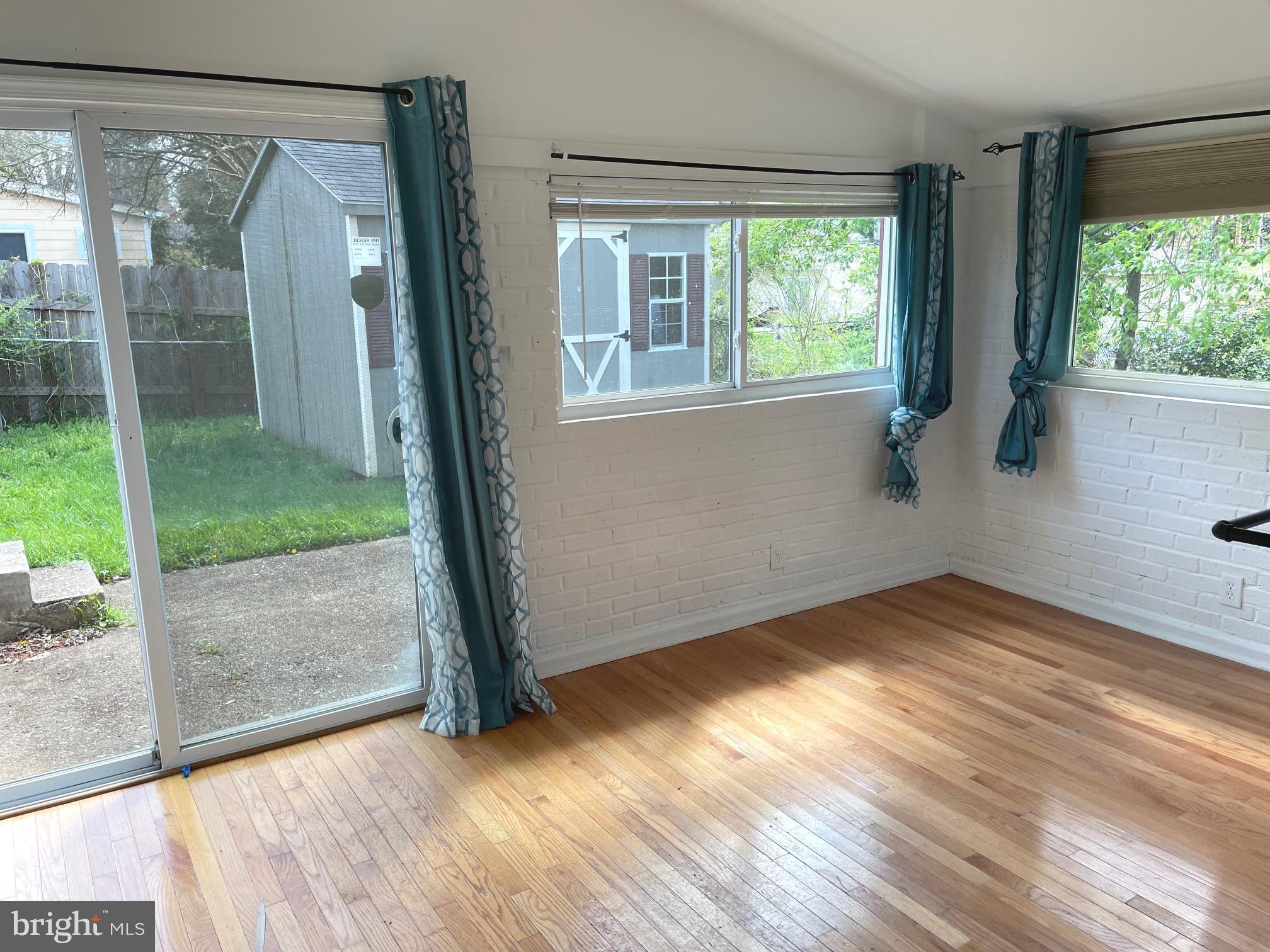 WOODBRIDGE - Residential Lease