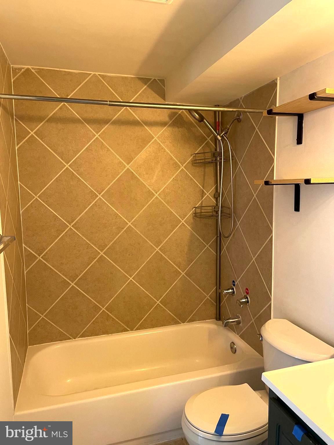 WOODBRIDGE - Residential Lease