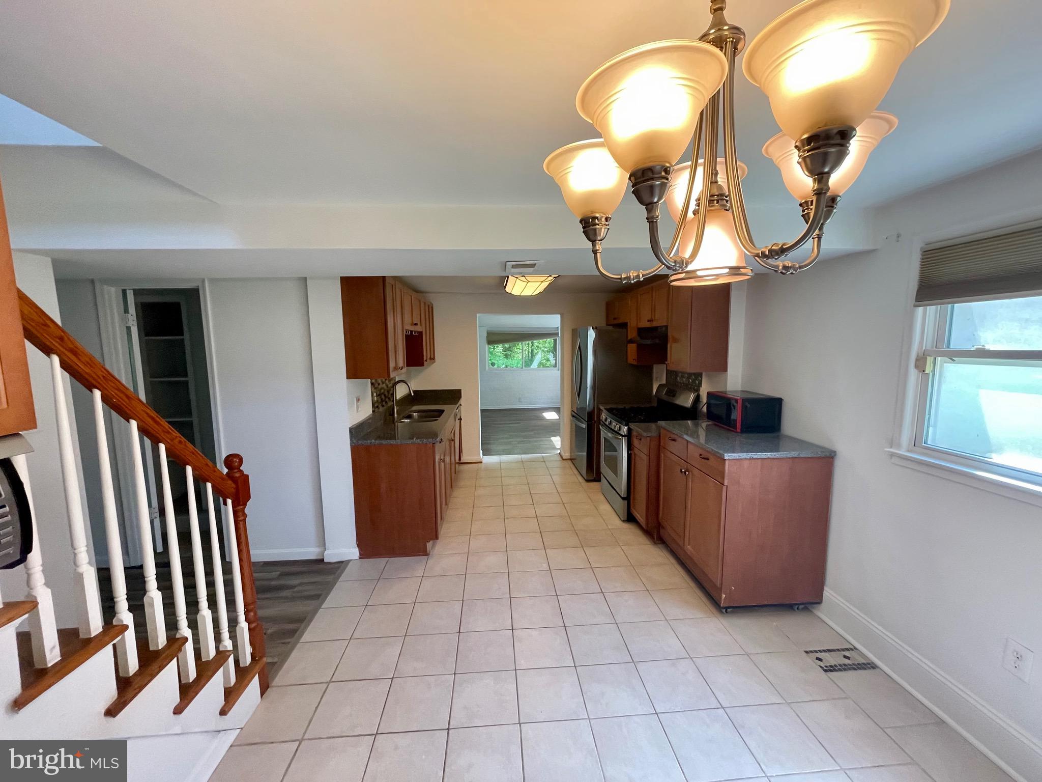 WOODBRIDGE - Residential Lease