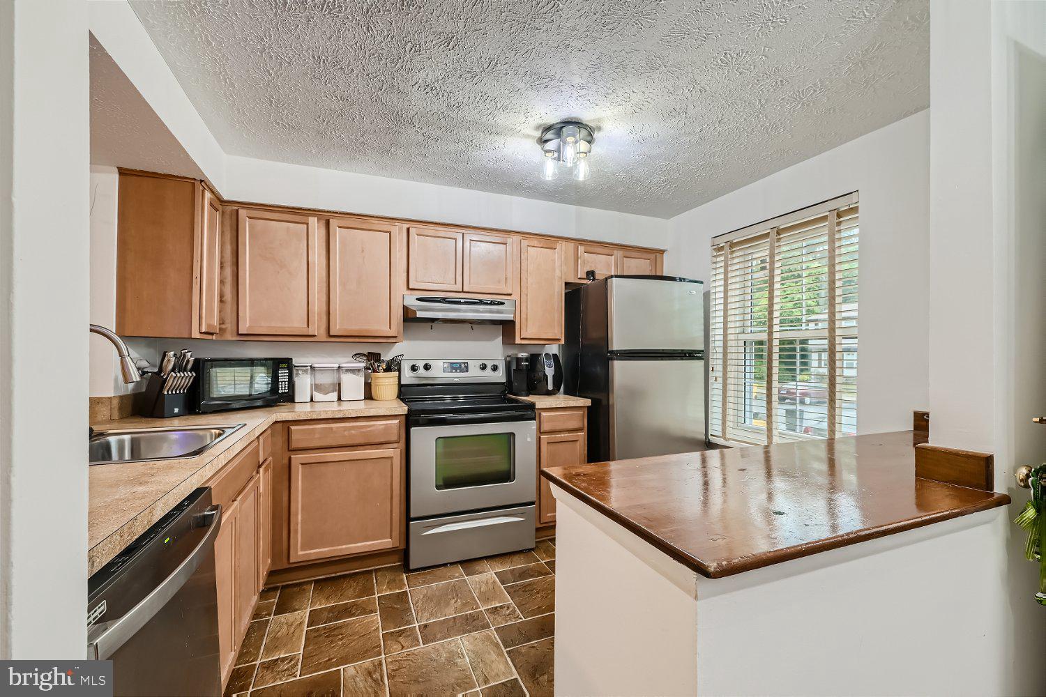 HARMANS WOODS - Residential