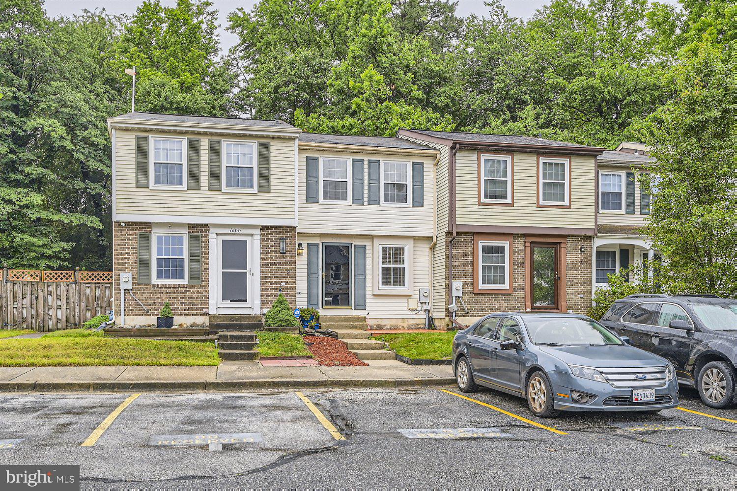 HARMANS WOODS - Residential