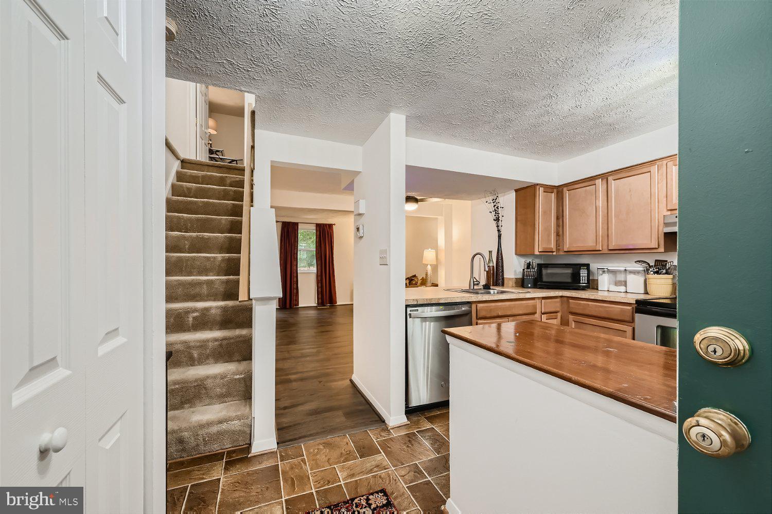 HARMANS WOODS - Residential