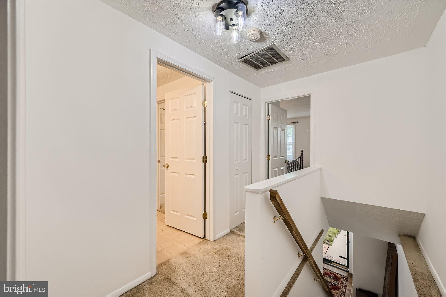 HARMANS WOODS - Residential