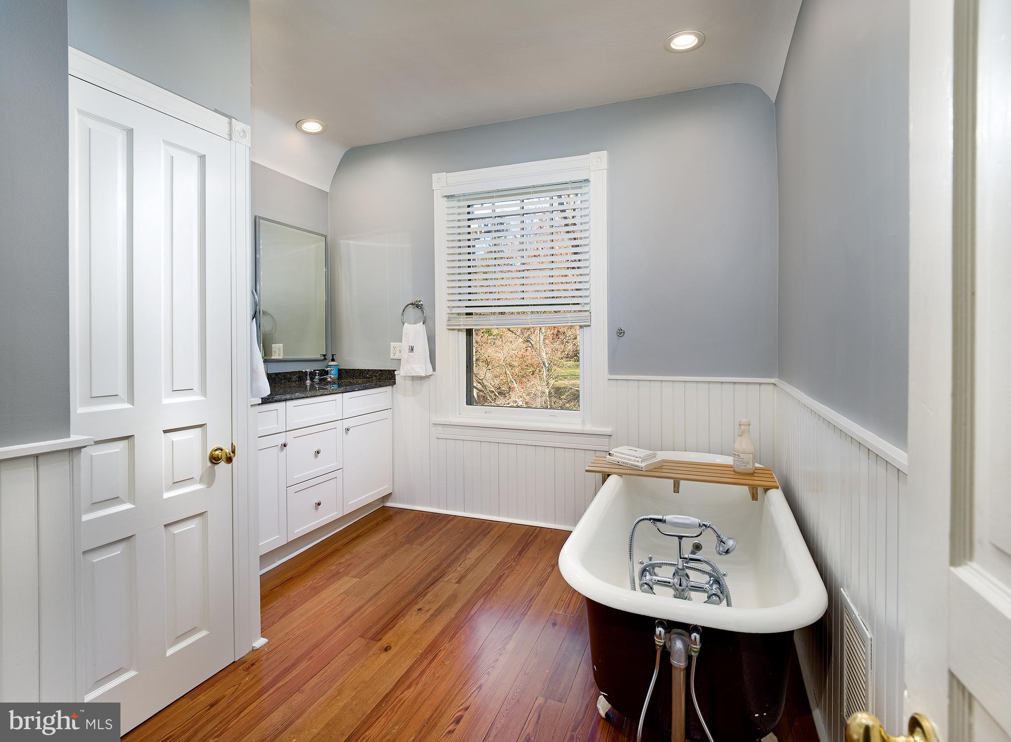 NORTH WAYNE - Residential