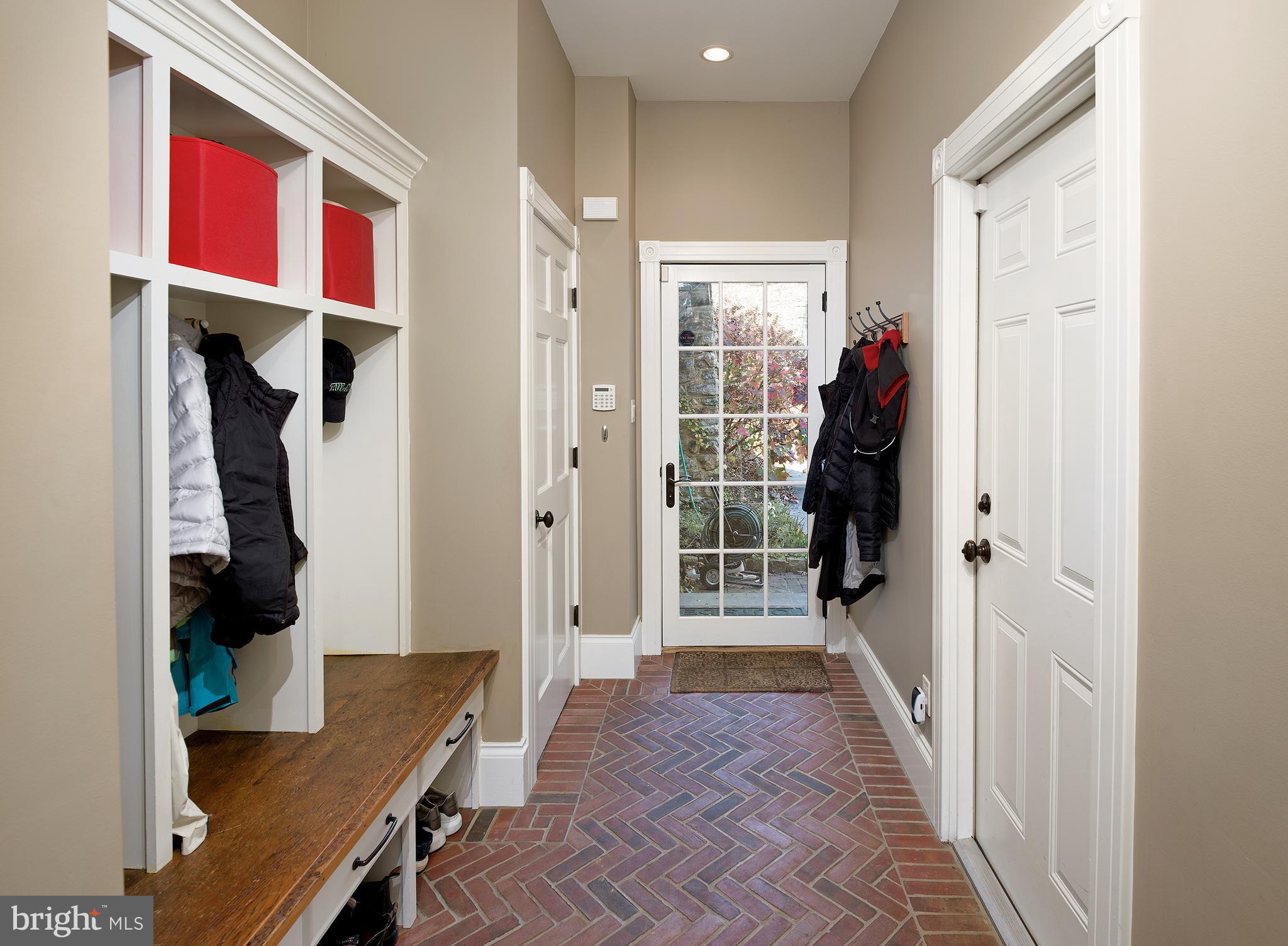 NORTH WAYNE - Residential