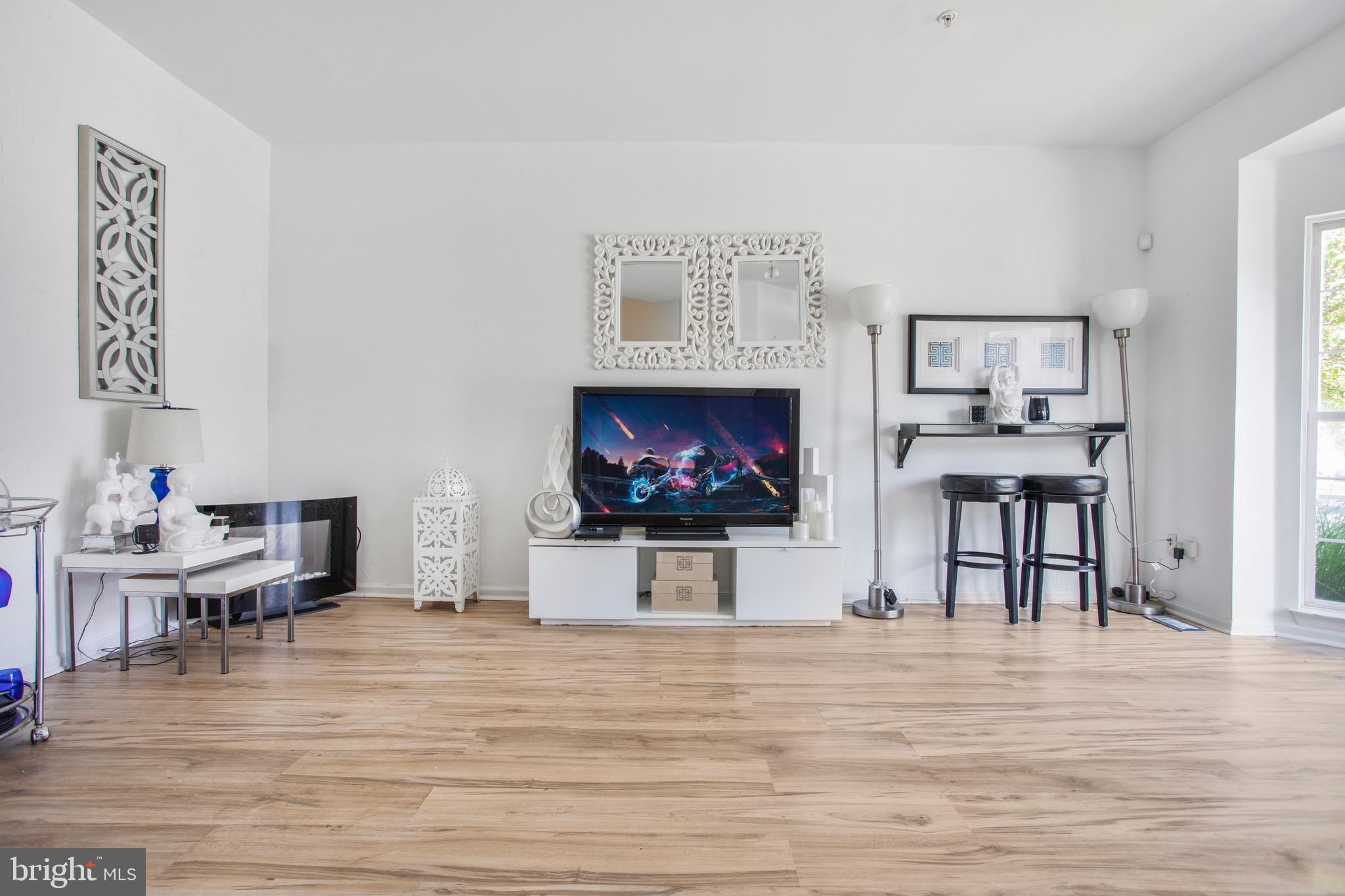 BCKGHM CND@OWGS MS NW TN - Residential