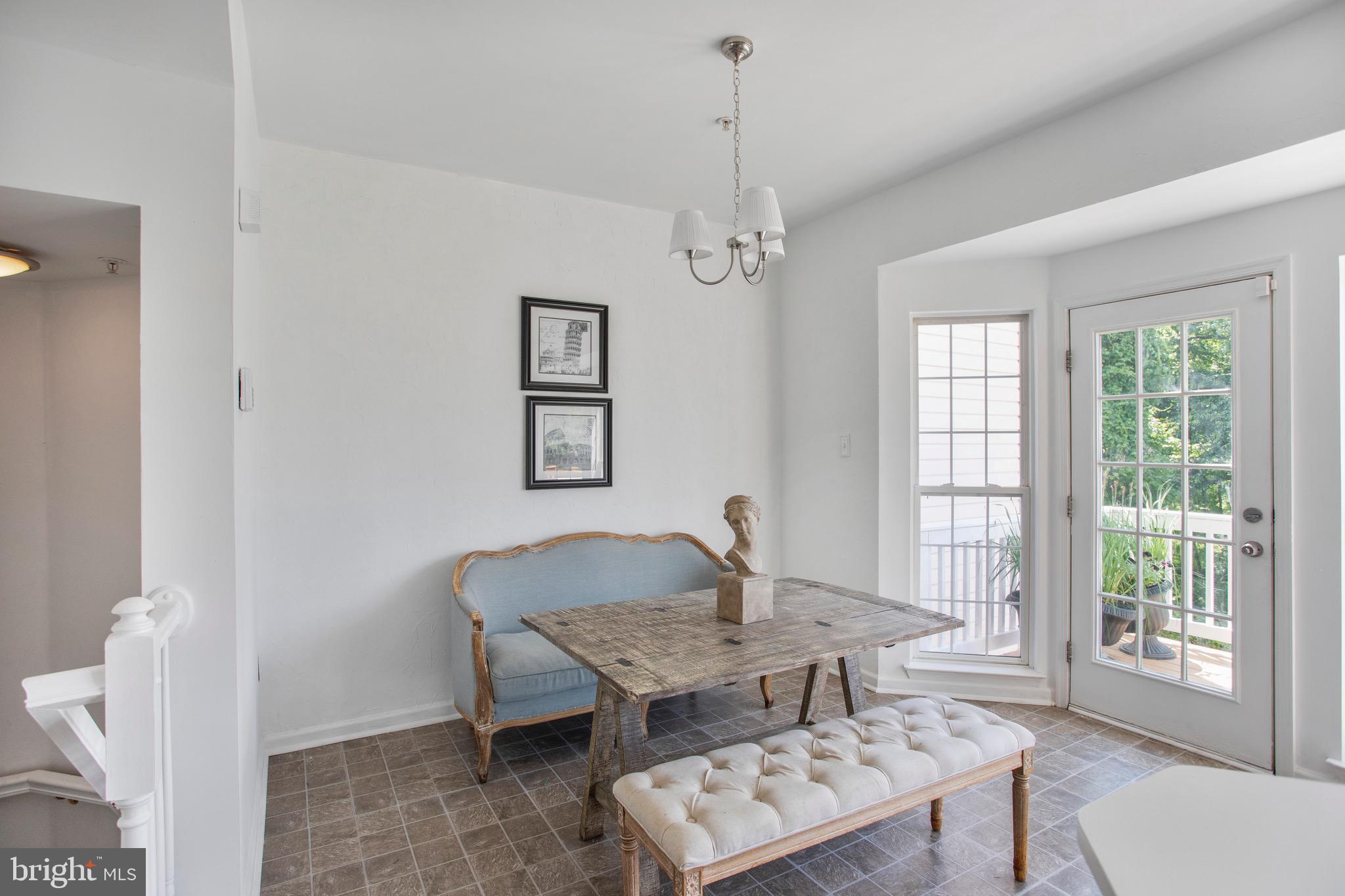 BCKGHM CND@OWGS MS NW TN - Residential