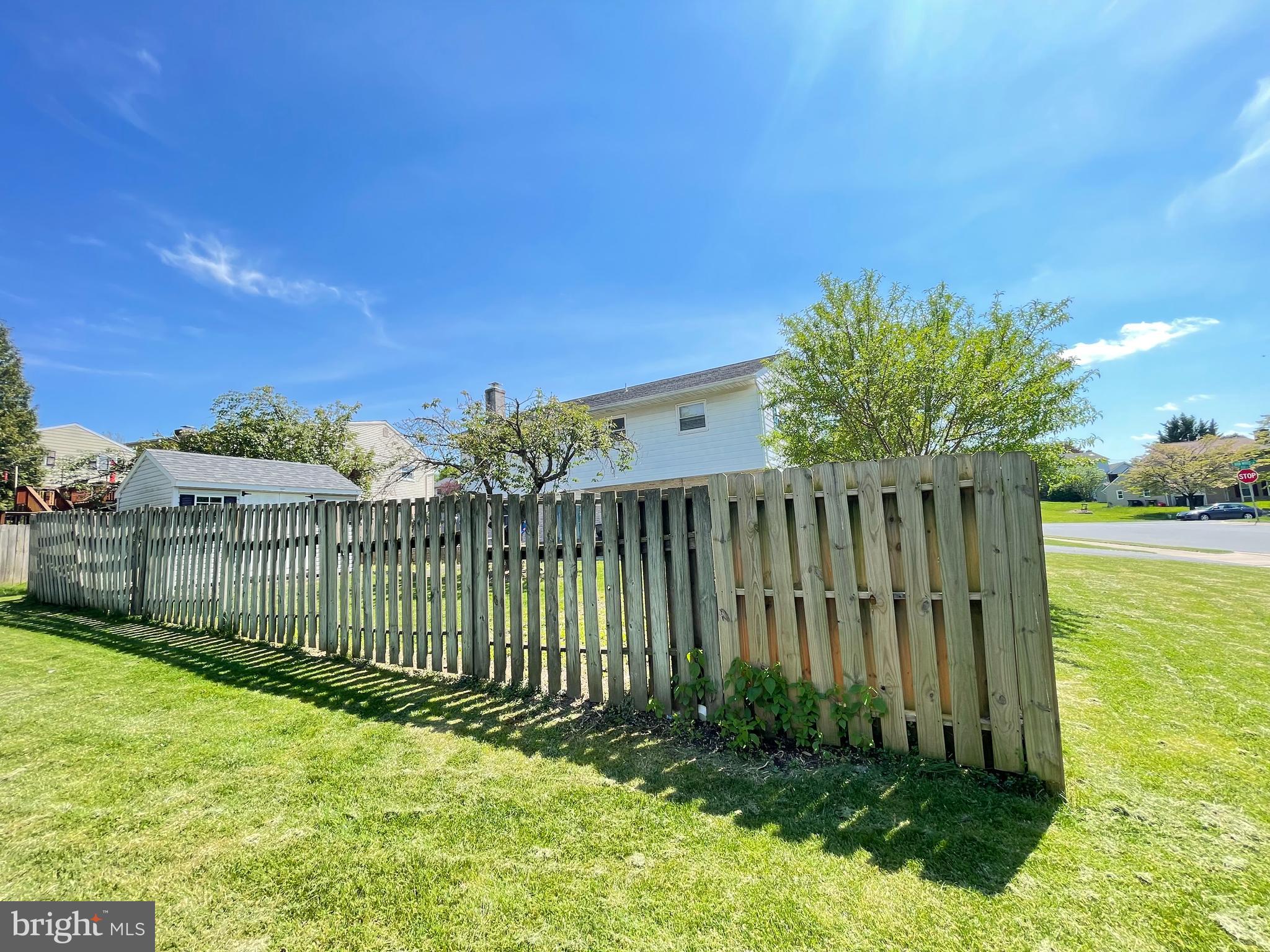 2209 BOB WHITE LANE