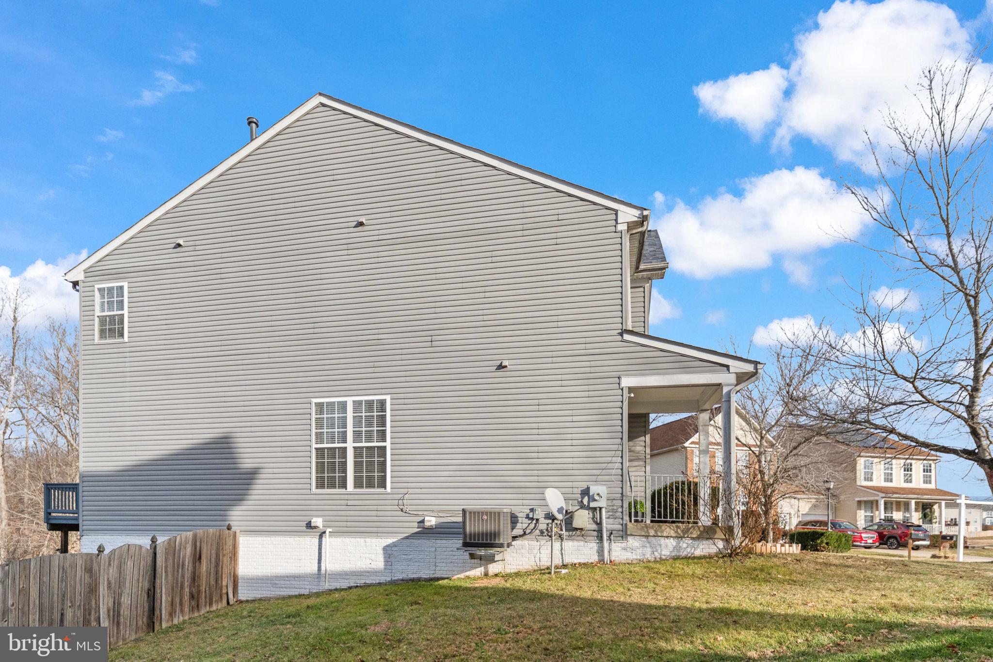 APPLE GROVE - Residential