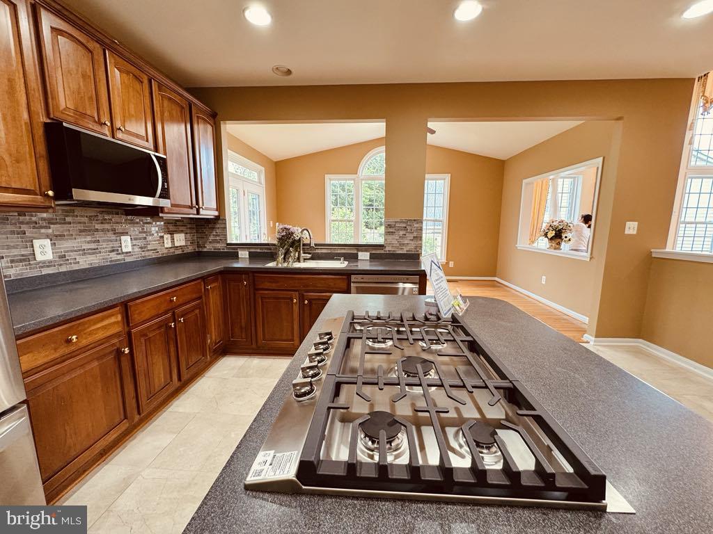 ACCOTINK BLUFF ESTATES - Residential