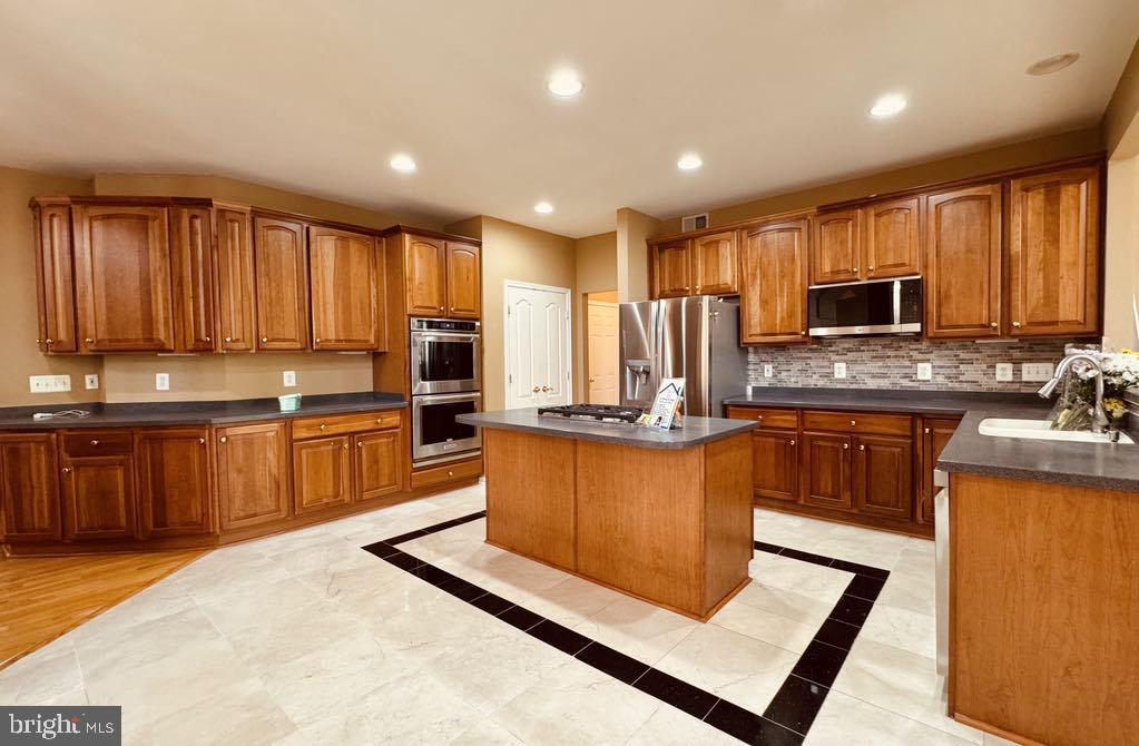 ACCOTINK BLUFF ESTATES - Residential