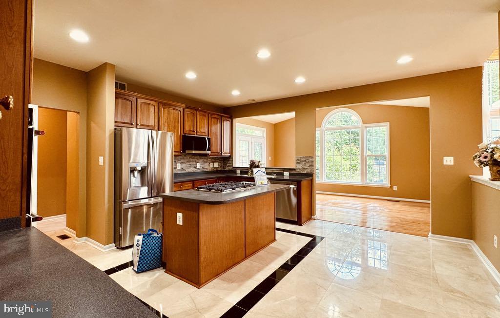 ACCOTINK BLUFF ESTATES - Residential