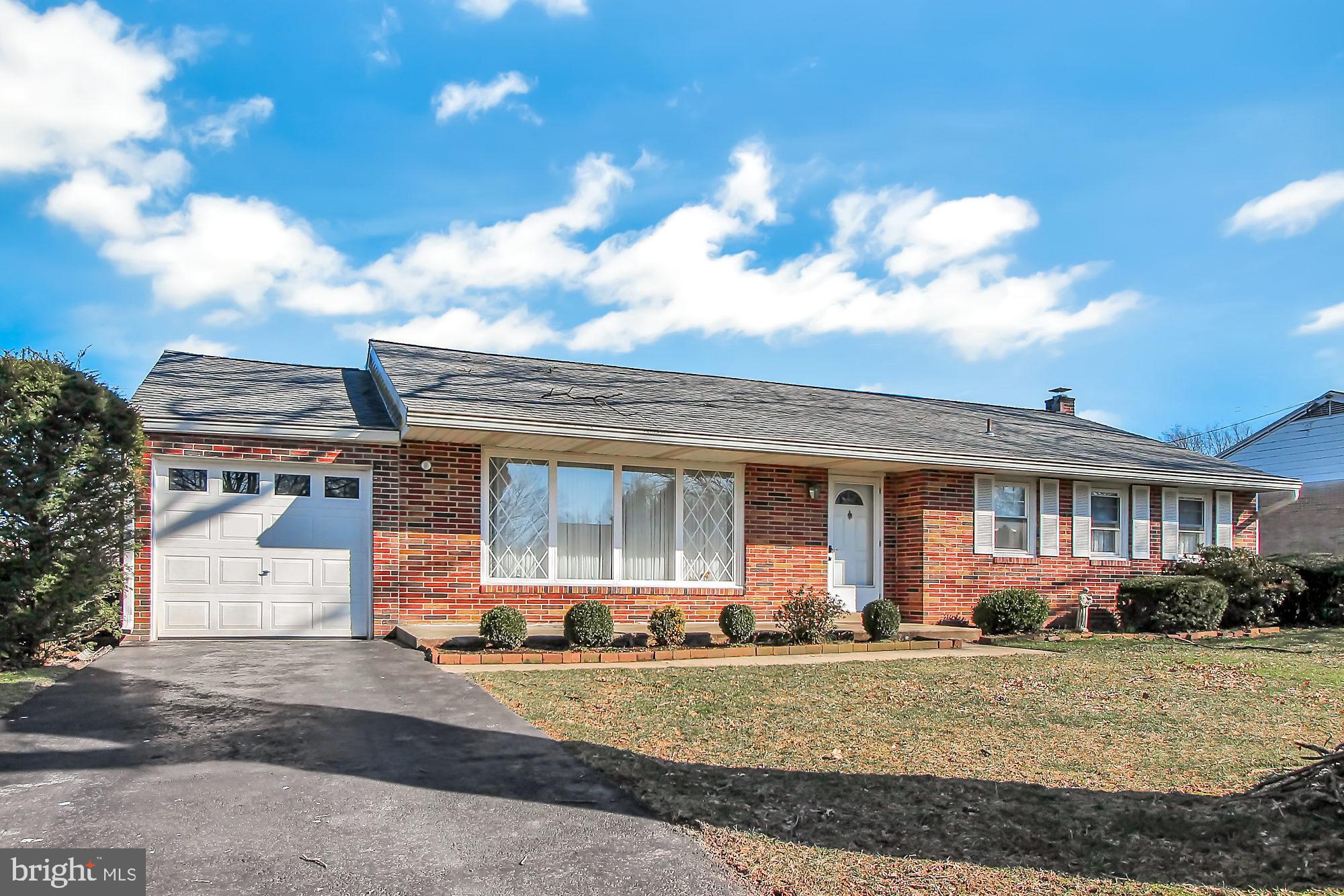 MAPLE SPRINGS - Residential