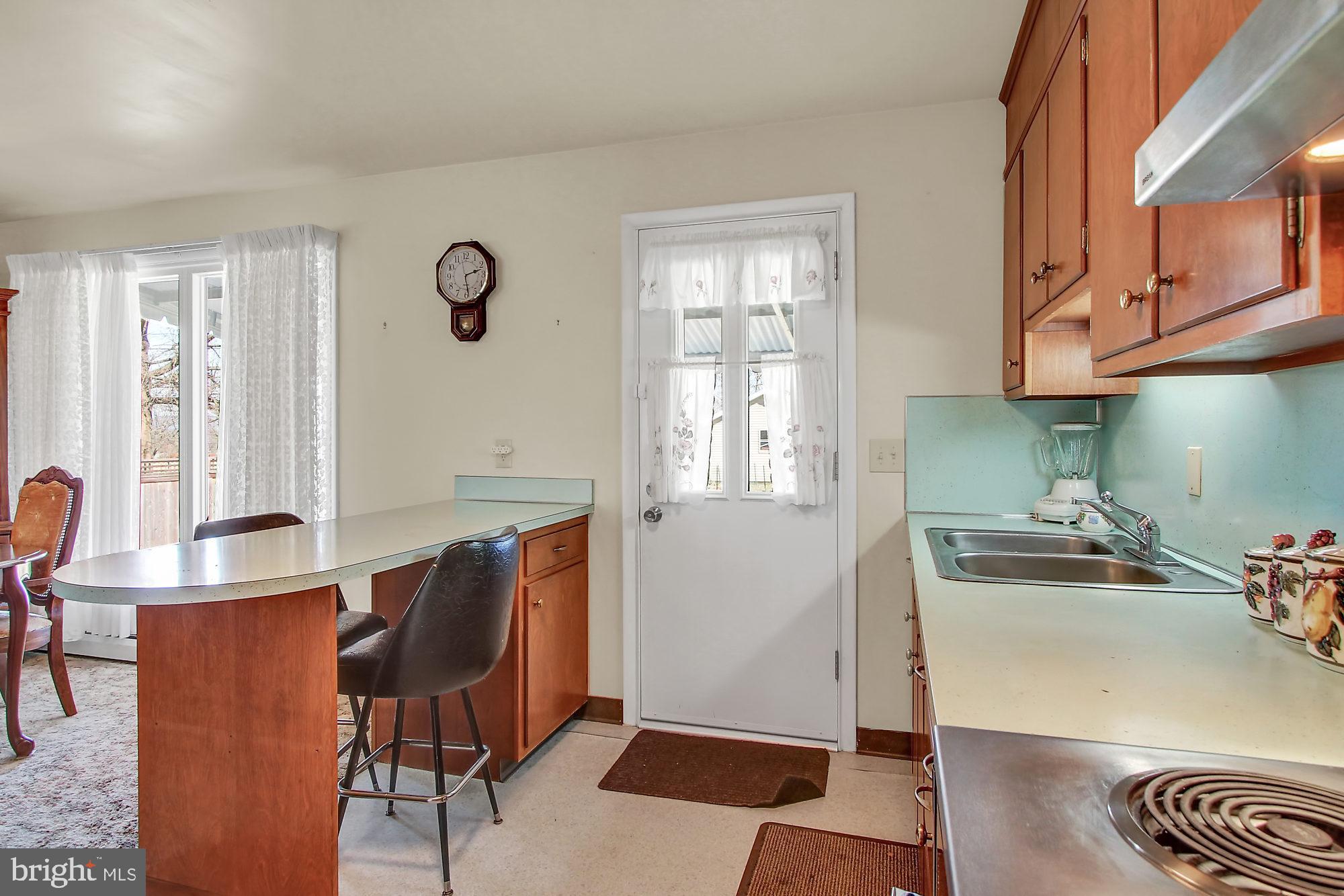 MAPLE SPRINGS - Residential
