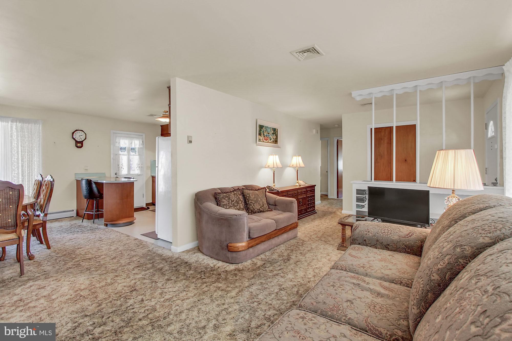 MAPLE SPRINGS - Residential