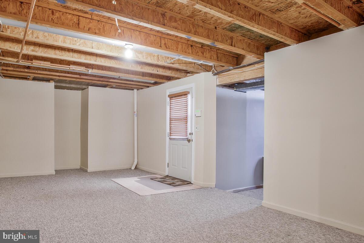 WOODMORE SOUTH - Residential