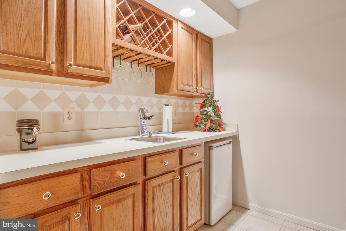 WOODMORE SOUTH - Residential