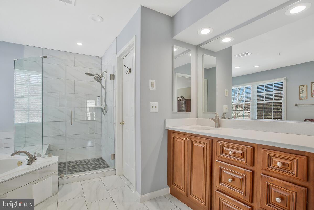 WOODMORE SOUTH - Residential