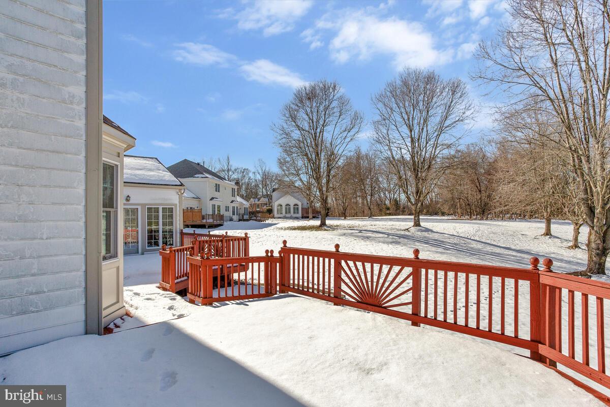 WOODMORE SOUTH - Residential