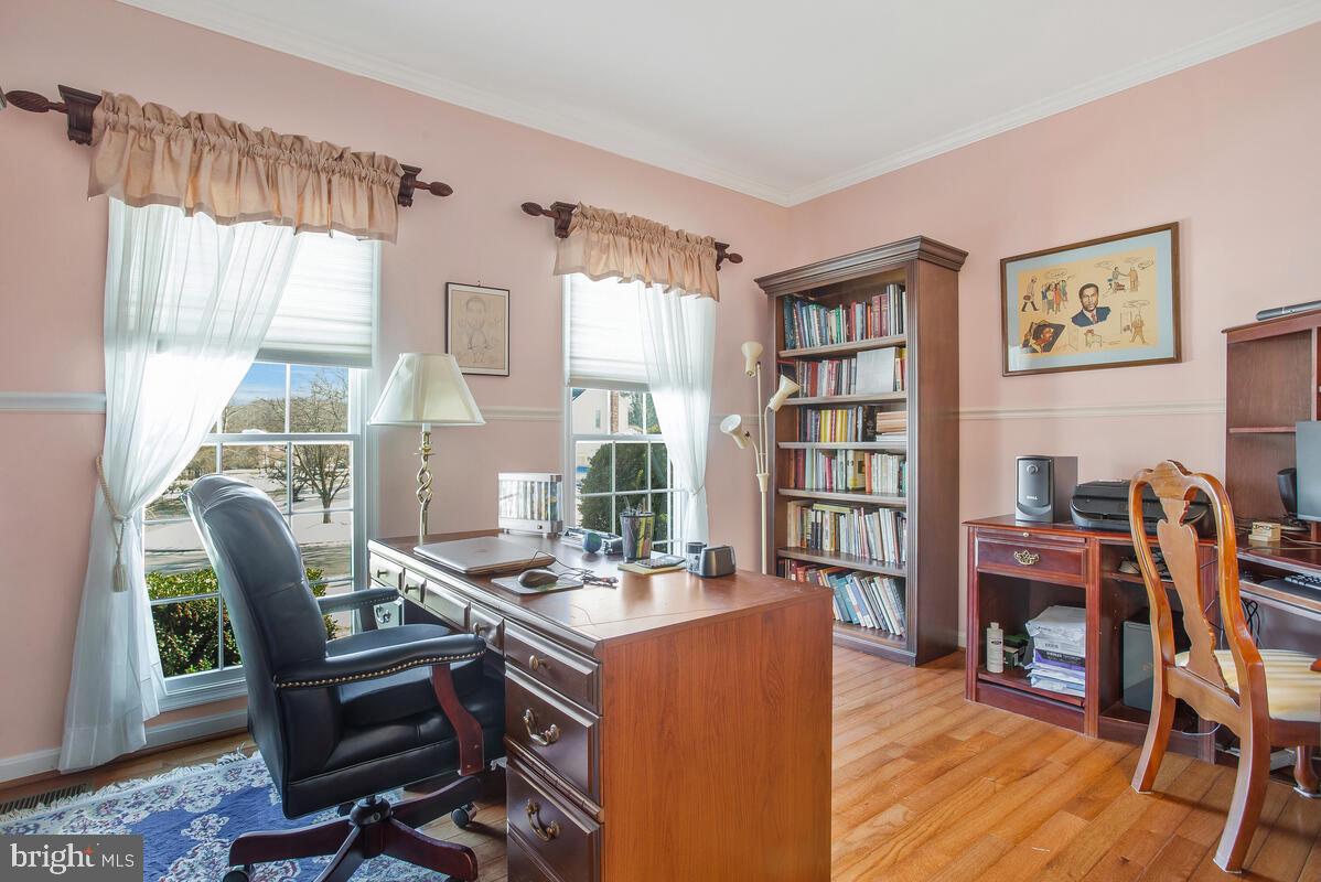 WOODMORE SOUTH - Residential