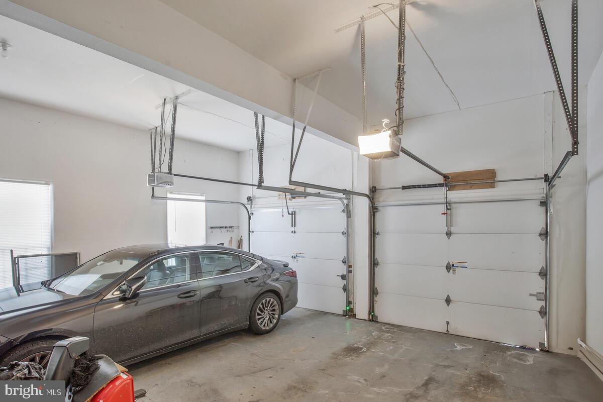 WOODMORE SOUTH - Residential