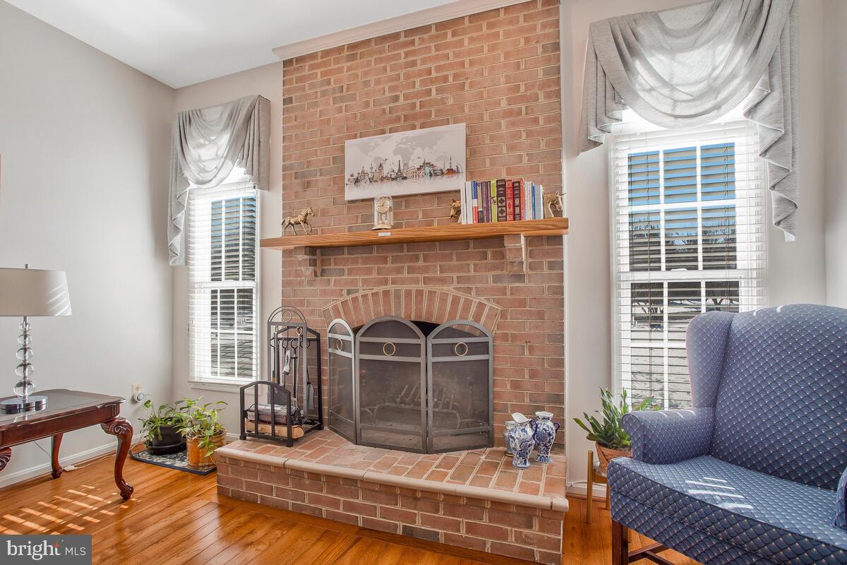 WOODMORE SOUTH - Residential