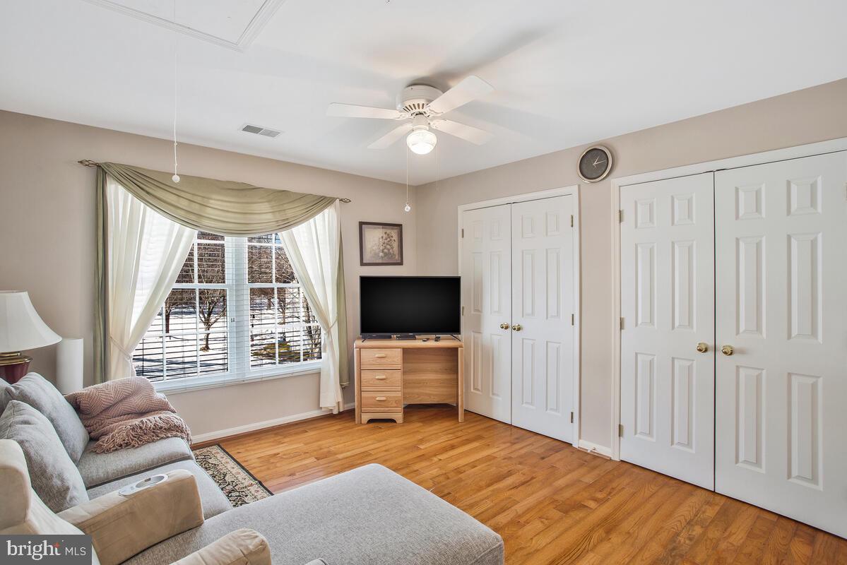 WOODMORE SOUTH - Residential