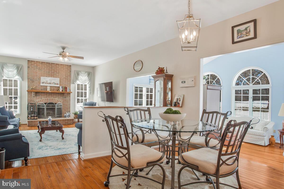 WOODMORE SOUTH - Residential