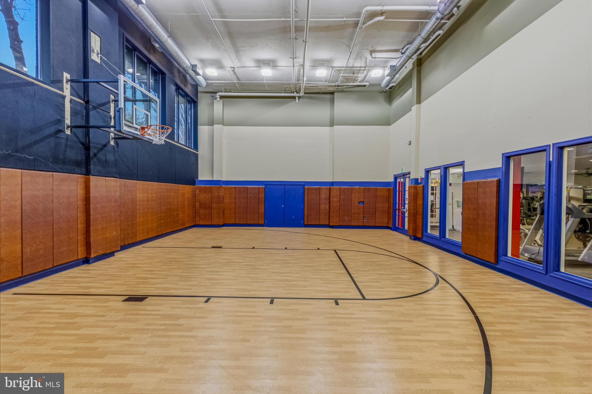 HALSTEAD AT THE METRO II - Residential