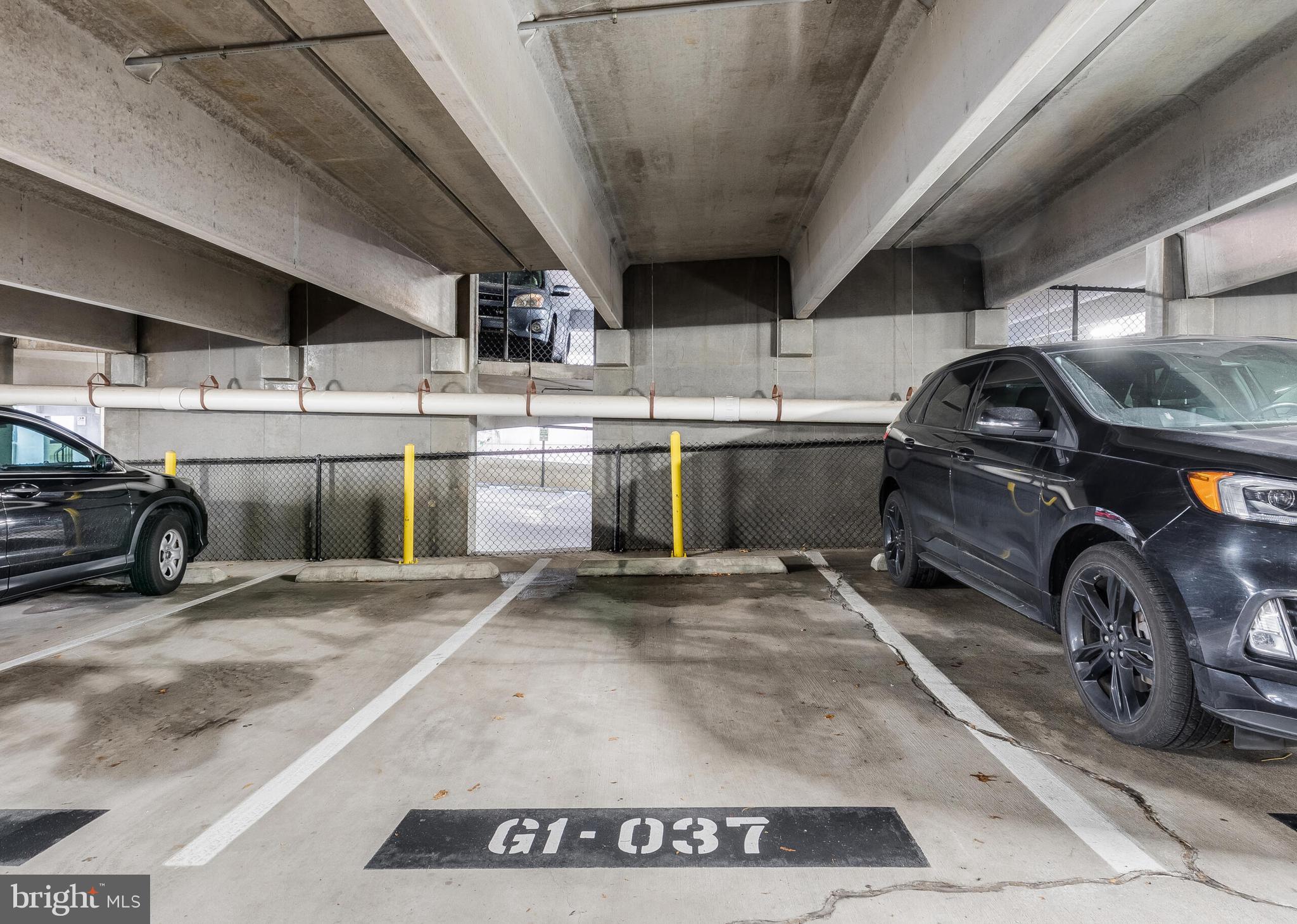 HALSTEAD AT THE METRO II - Residential