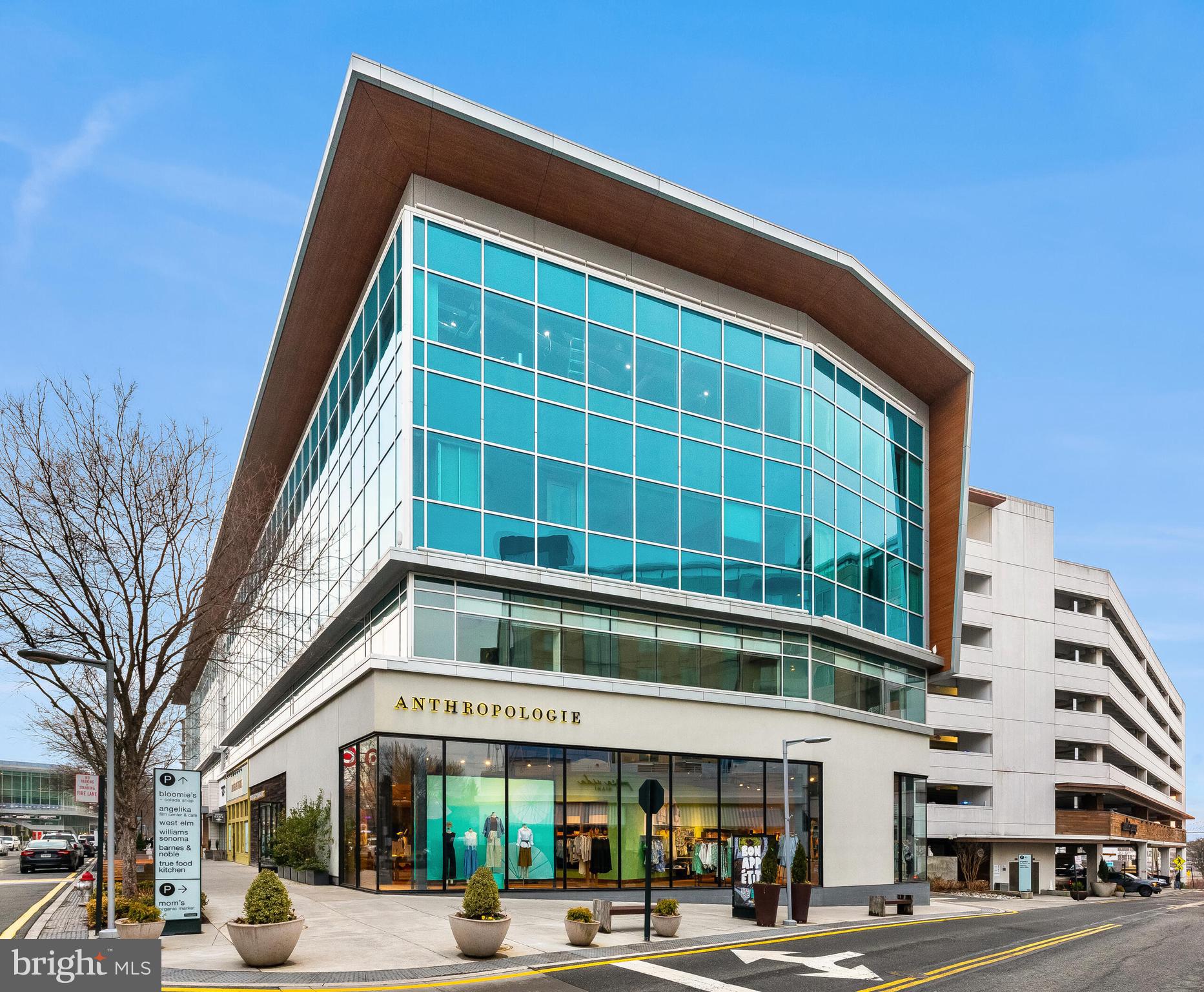 HALSTEAD AT THE METRO II - Residential