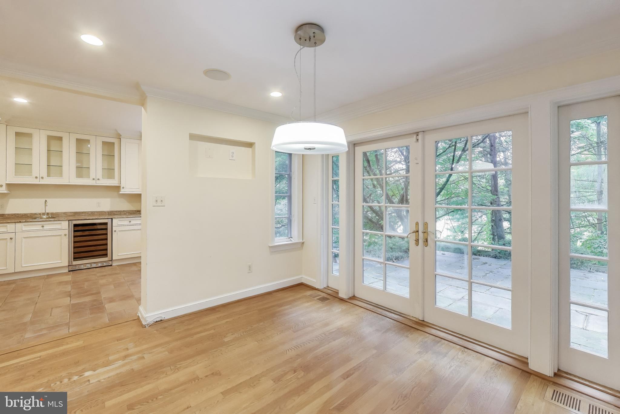 PT BETHESDA OUT RES 1 - Residential Lease