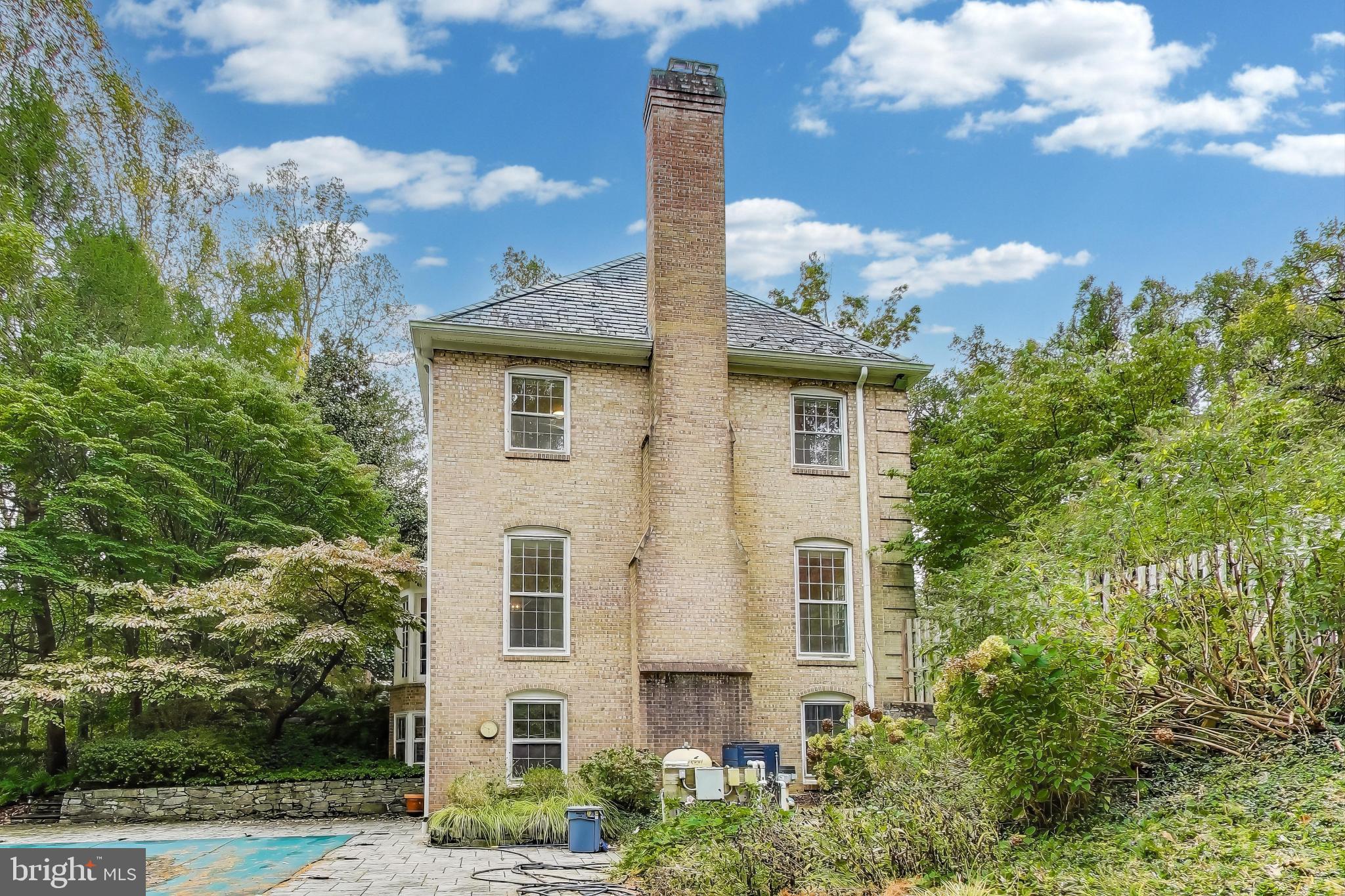 PT BETHESDA OUT RES 1 - Residential Lease