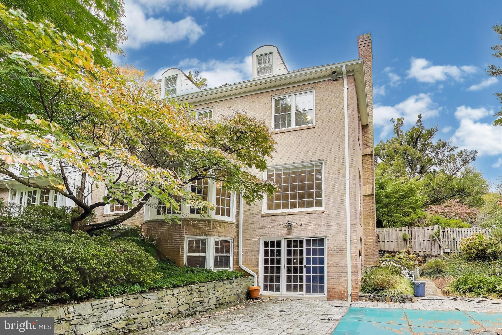 PT BETHESDA OUT RES 1 - Residential Lease