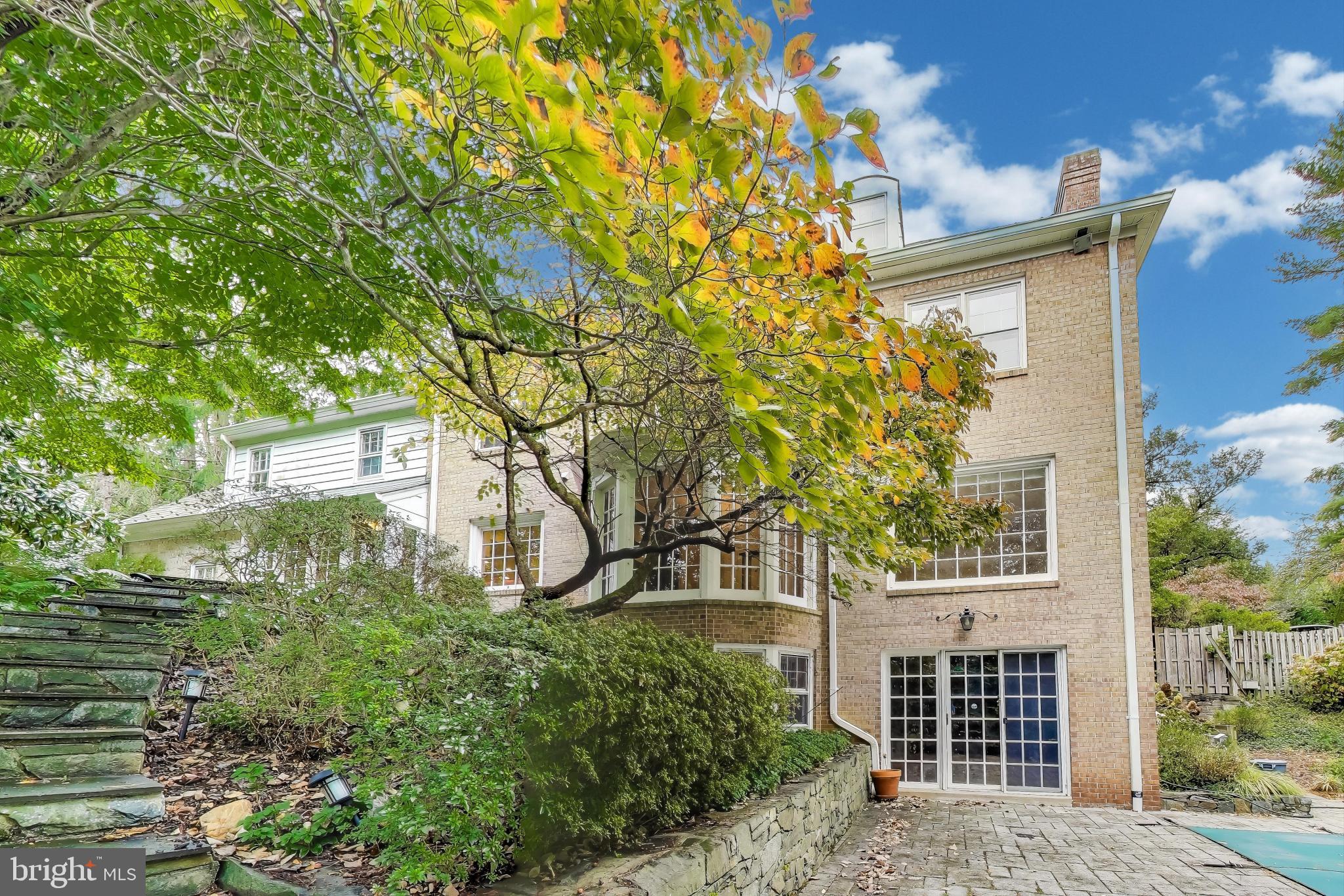 PT BETHESDA OUT RES 1 - Residential Lease