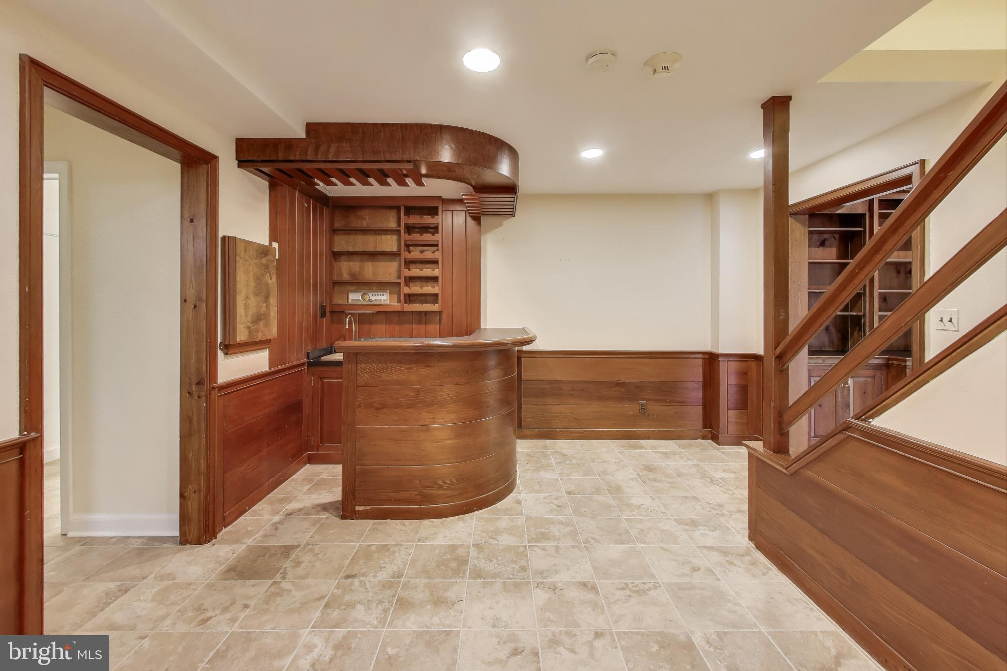 PT BETHESDA OUT RES 1 - Residential Lease