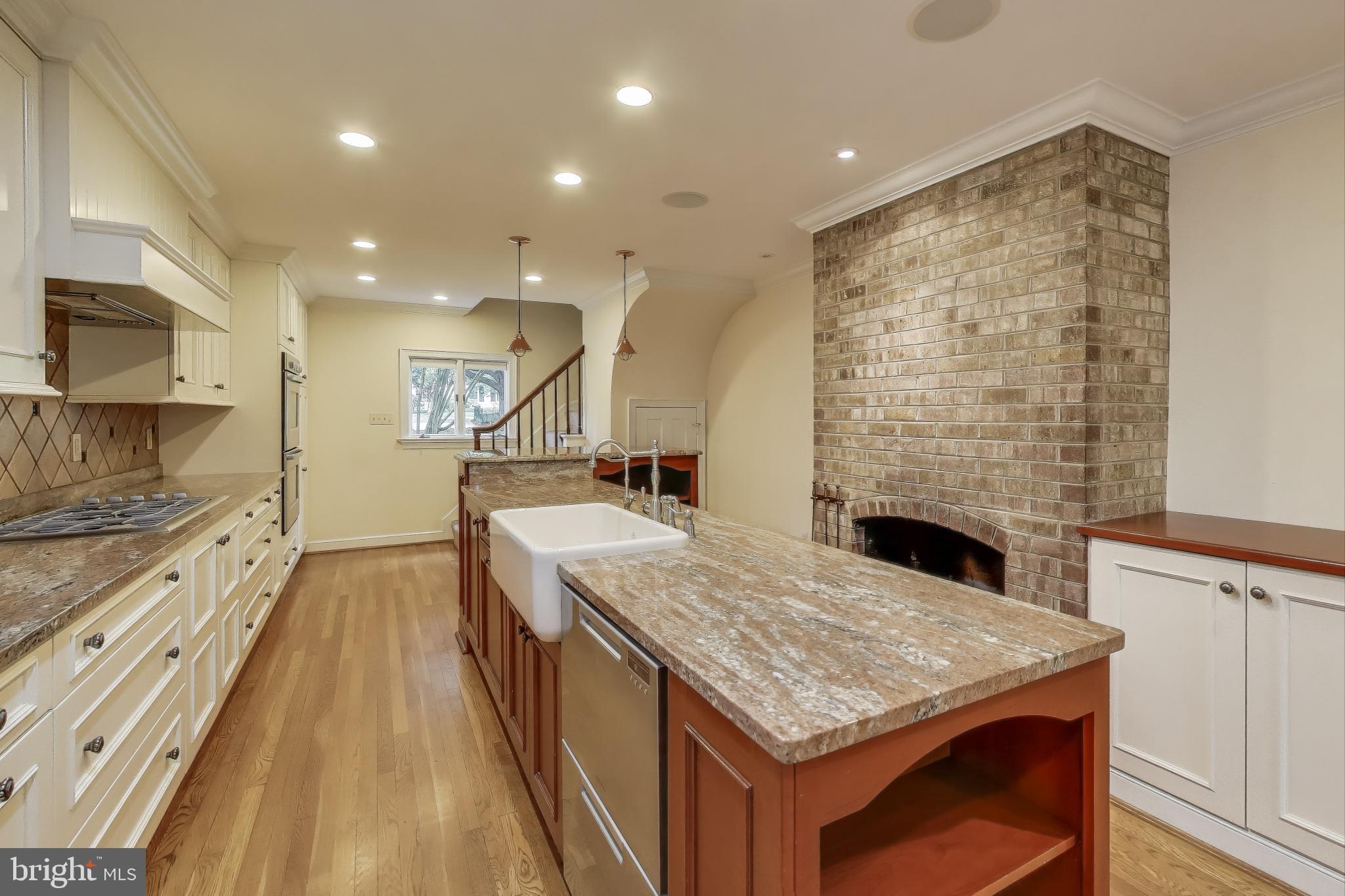 PT BETHESDA OUT RES 1 - Residential Lease