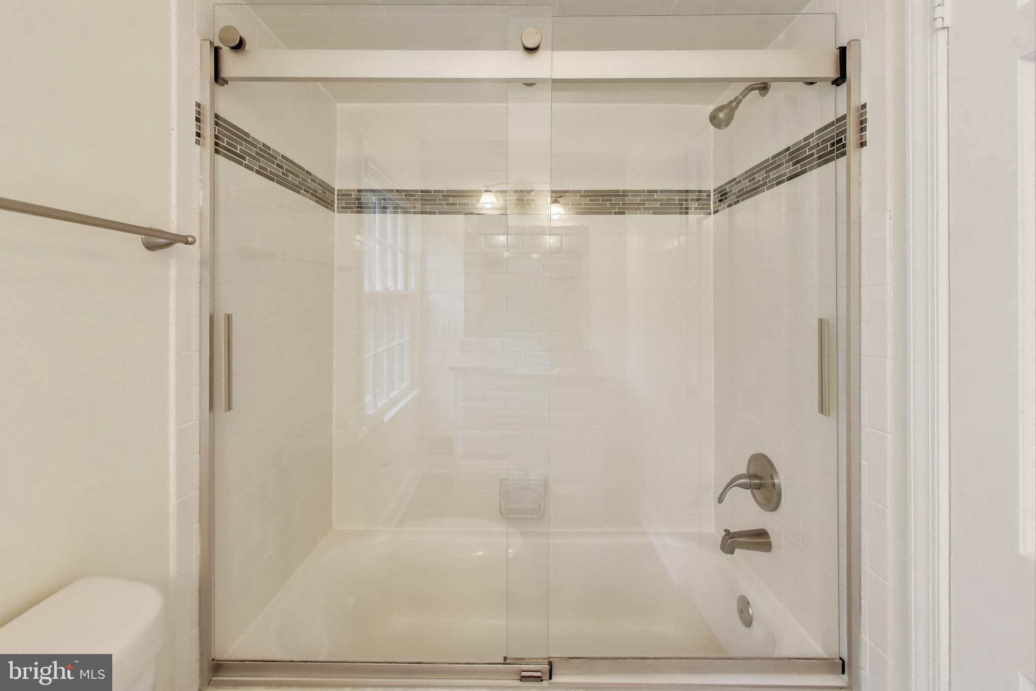 PT BETHESDA OUT RES 1 - Residential Lease